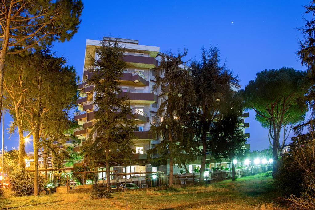 Residence Parco Salario Rom Exteriör bild